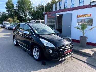 PEUGEOT 3008 Monospace 2013