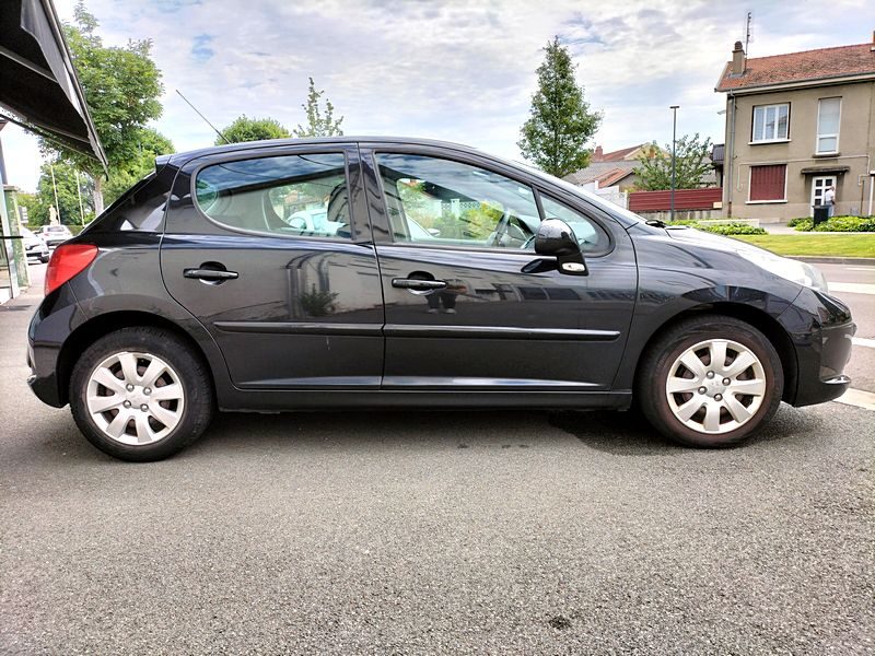 PEUGEOT 207 1.6L 120cv