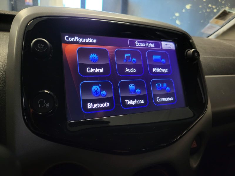 TOYOTA AYGO 1.0 72cv XPLAY CAMERA DE RECUL / CARPLAY / CLIMATISATION