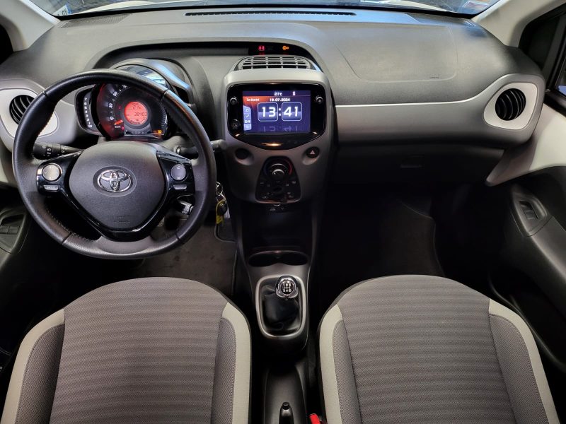 TOYOTA AYGO 1.0 72cv XPLAY CAMERA DE RECUL / CARPLAY / CLIMATISATION