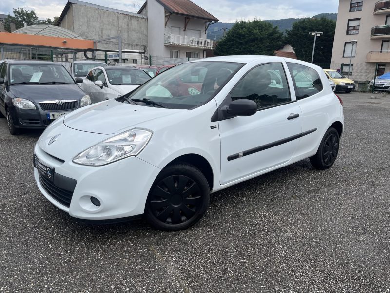 RENAULT CLIO III 1.2i 75CV YAHOO