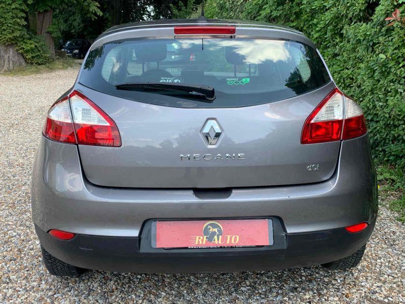 RENAULT MEGANE III 1.5 dCi 90cv