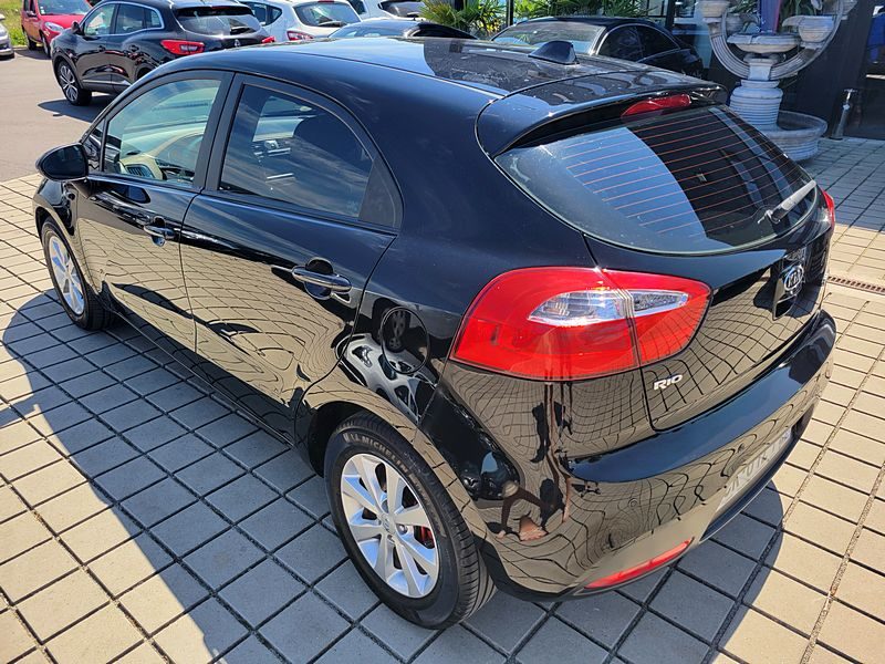 KIA RIO III 2012