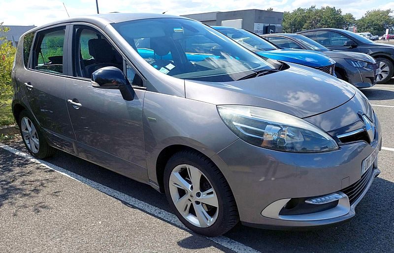 RENAULT SCENIC III 1.5 dCi 110 cv LIMITED 1 ère main Garantie 12 Mois