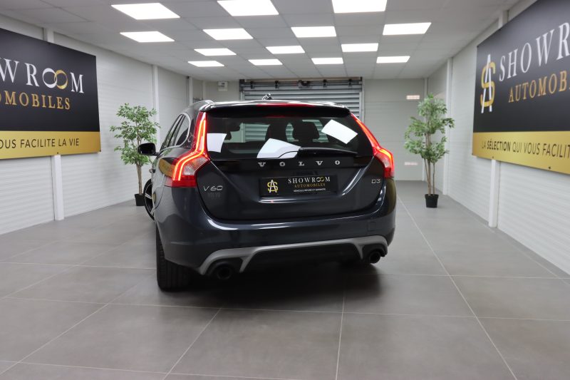 VOLVO V60 2017