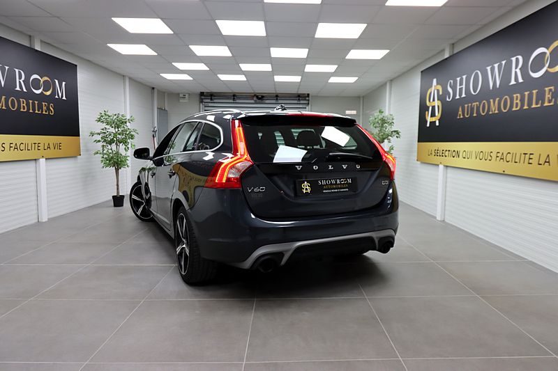 VOLVO V60 2017