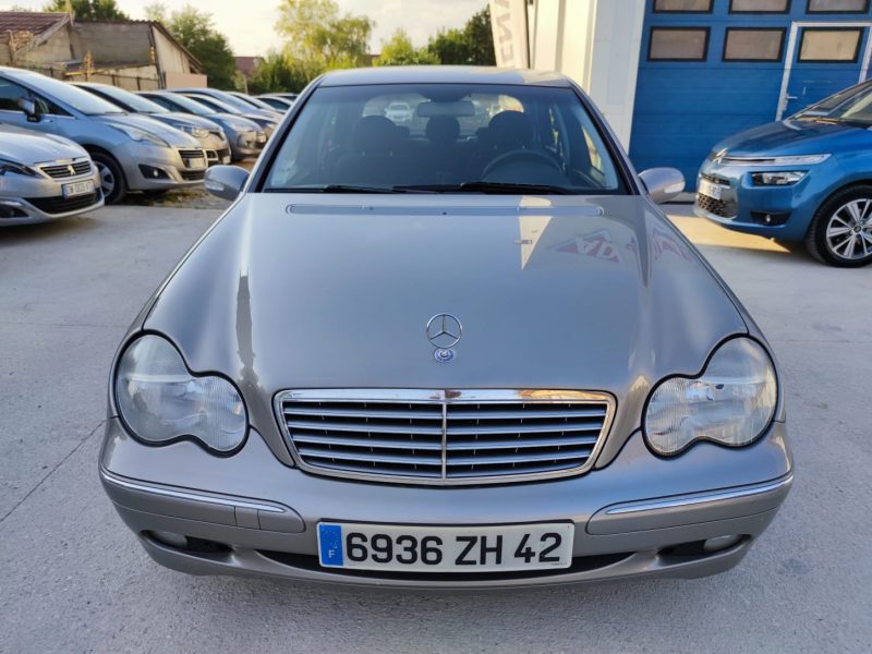 MERCEDES CLASSE C 2004