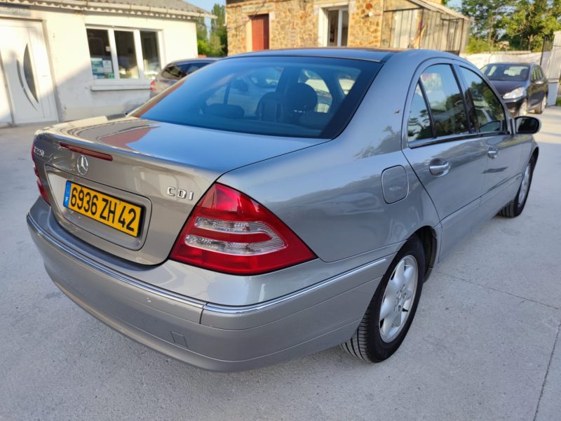 MERCEDES CLASSE C 2004