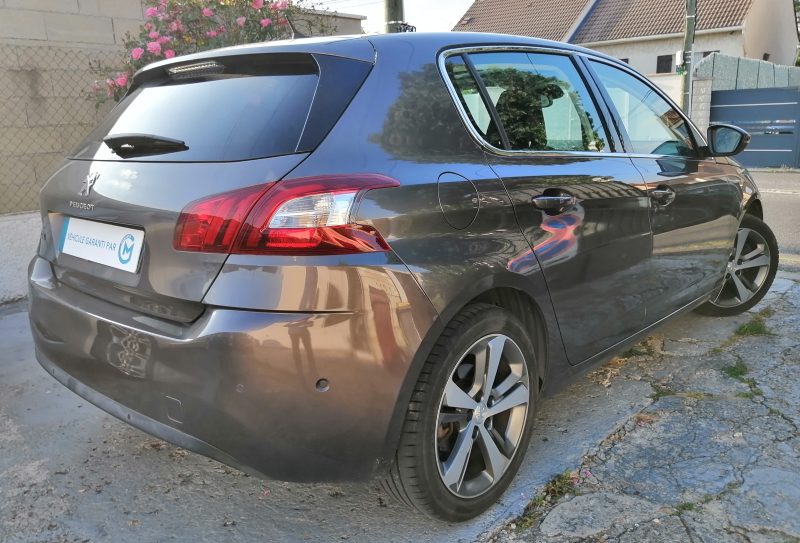 PEUGEOT 308 II 2015