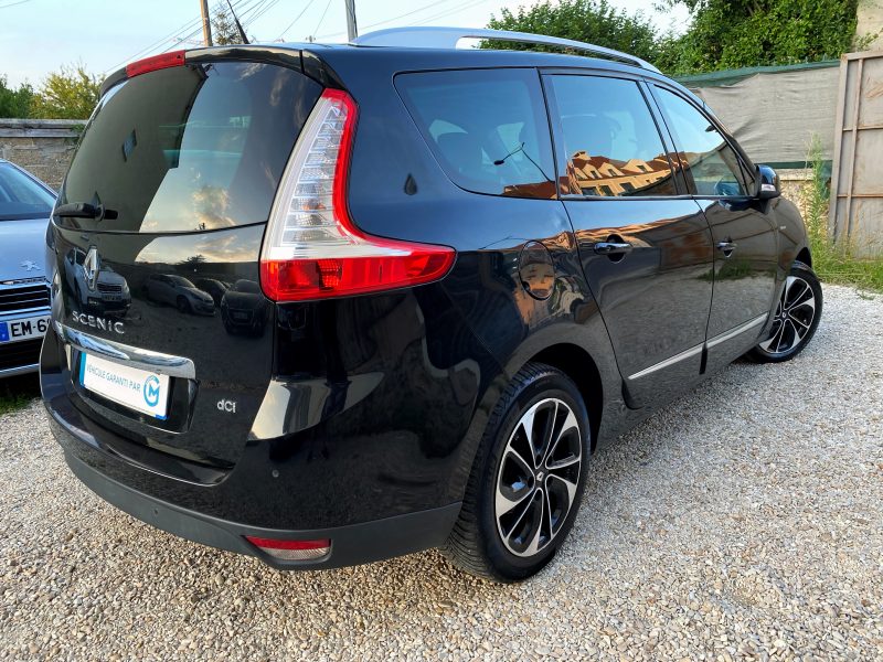 RENAULT GRAND SCENIC III 2016