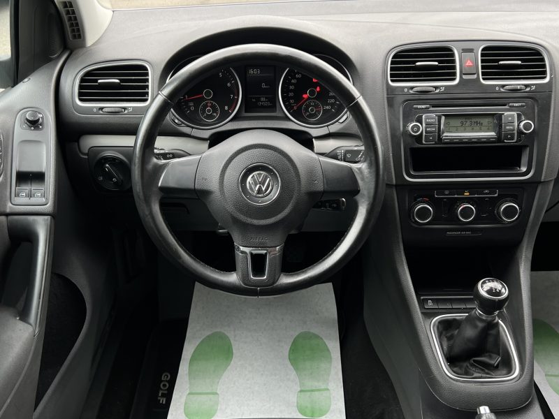 VOLKSWAGEN GOLF 6 VI 1.4 80 Cv 5 PORTES / CLIMATISATION BLUETOOTH CRIT AIR 1 - GARANTIE 1 AN