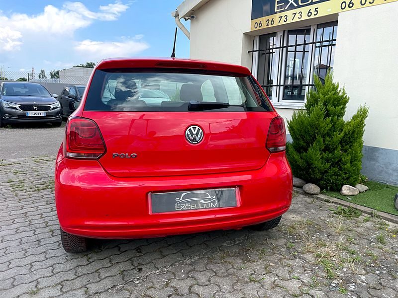 VOLKSWAGEN POLO 2013