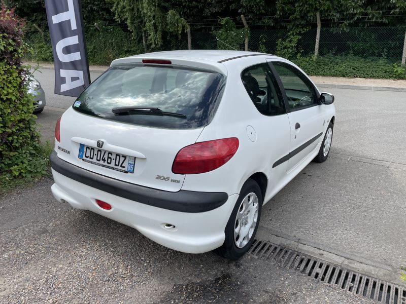 PEUGEOT 206 1.4HDI 70CV