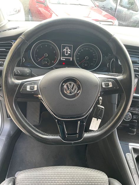 VOLKSWAGEN GOLF 7 2013 