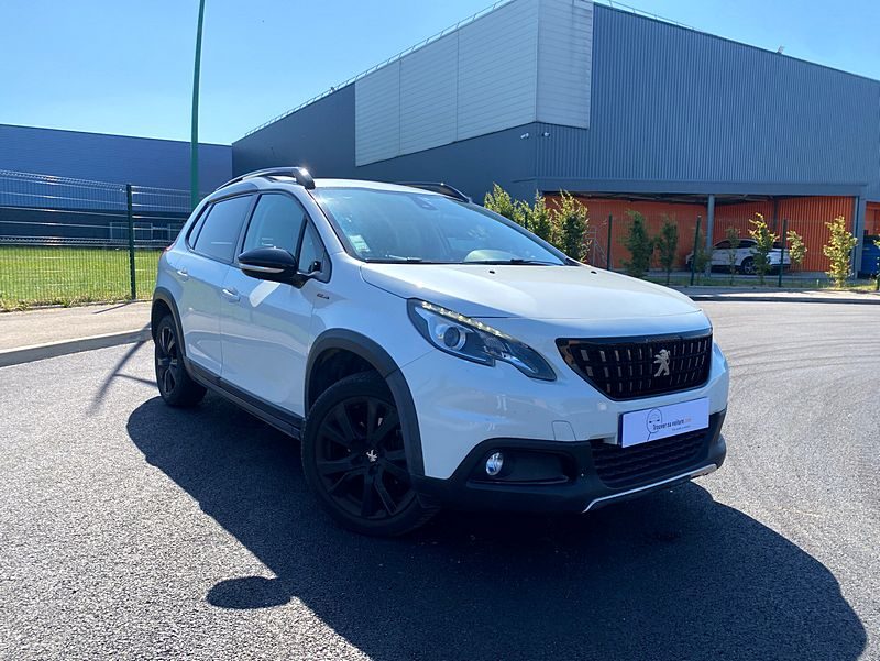 PEUGEOT 2008 GT Line 1.2 L THP 110 ch