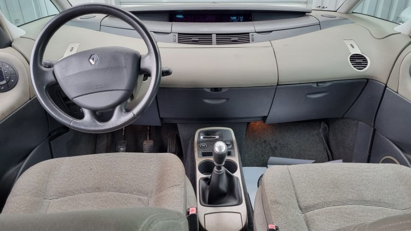 RENAULT ESPACE IV  2.0T Authentique 