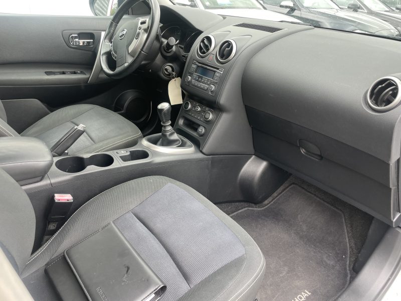 NISSAN QASHQAI  2011