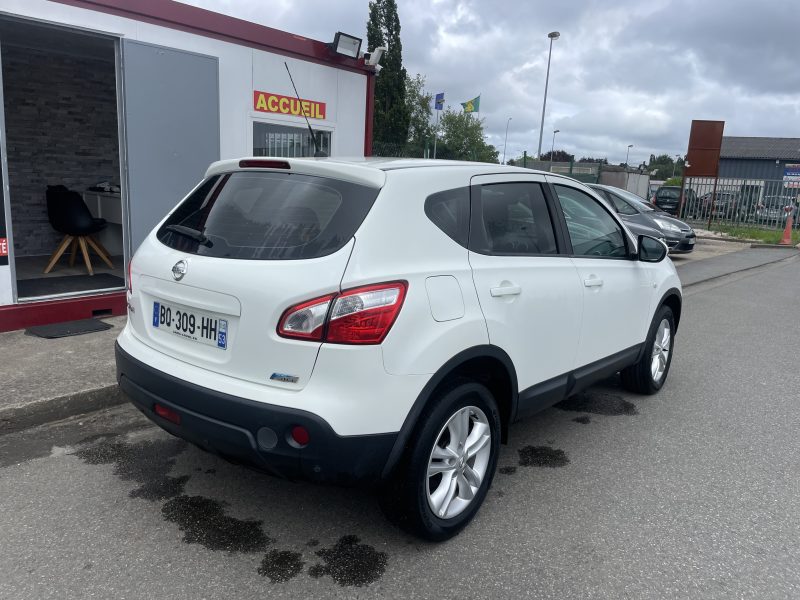 NISSAN QASHQAI  2011