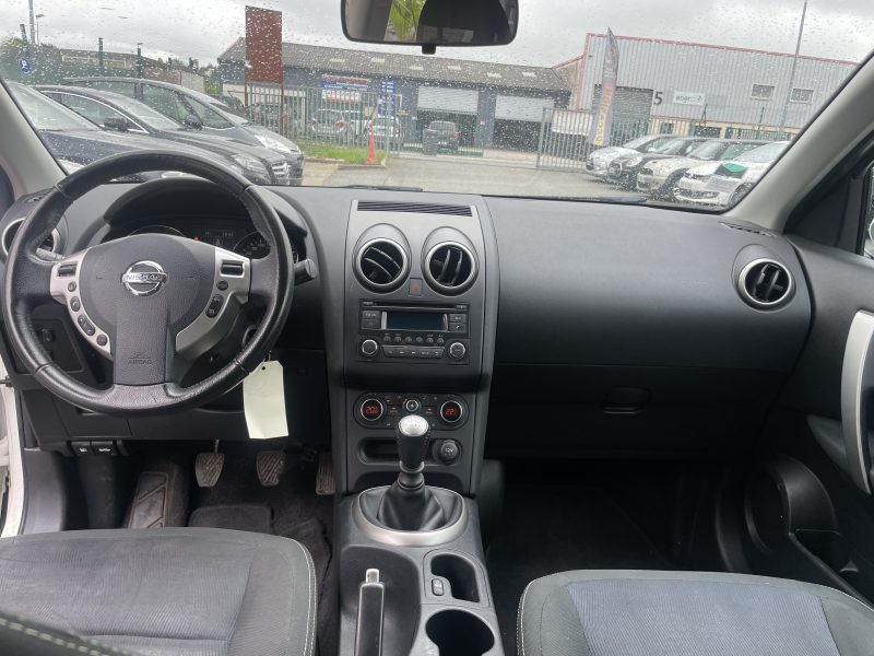 NISSAN QASHQAI  2011