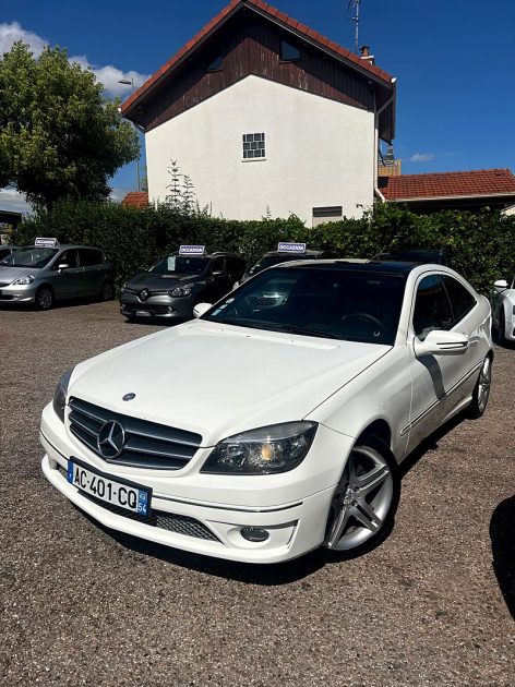 MERCEDES CLASSE C LC 220 150ch  