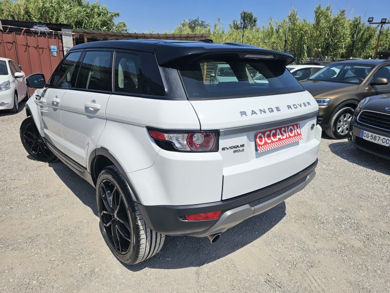 LAND ROVER EVOQUE 2,2 ED4 150 CH PURE PACK 