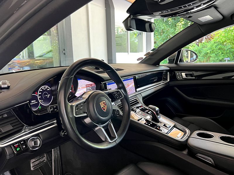 PORSCHE PANAMERA 4 E-HYBRID 462 CV PDK Immat France Suivi complet Mod 2018