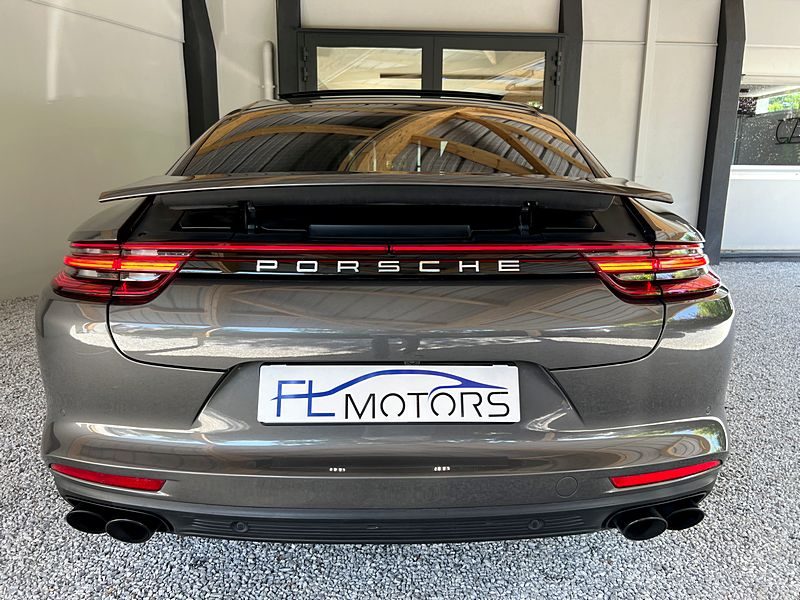 PORSCHE PANAMERA 4 E-HYBRID 462 CV PDK Immat France Suivi complet Mod 2018