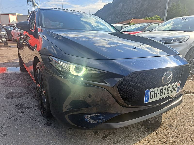 MAZDA 3 Berline bicorps trois ou cinq portes 2022