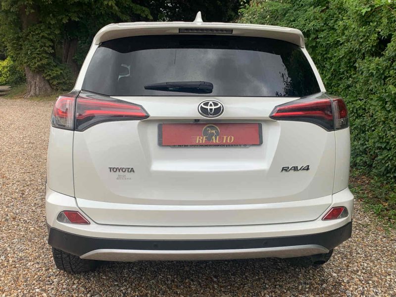 TOYOTA RAV 4 IV 2016 2.0 D 143cv