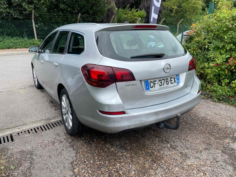 OPEL ASTRA J Sports Tourer 1.7CDTI 110CV