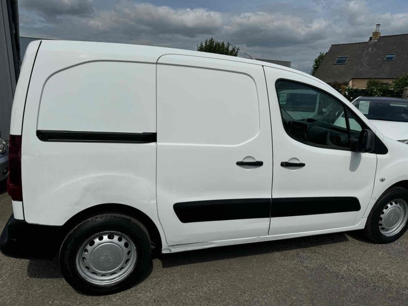 PEUGEOT PARTNER 1.6 HDI 75 Camionnette 2013