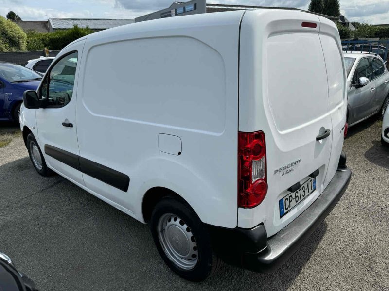 PEUGEOT PARTNER 1.6 HDI 75 Camionnette 2013