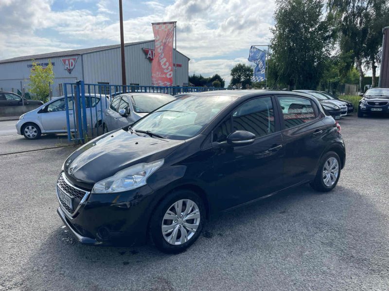 PEUGEOT 208 1.4 HDI