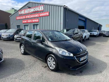 PEUGEOT 208 1.4 HDI