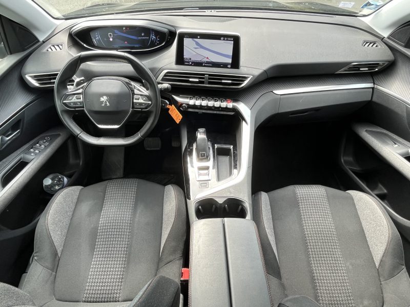 PEUGEOT 3008 SUV 2020