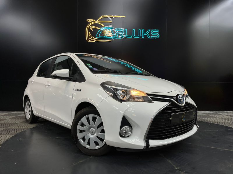 TOYOTA YARIS 2017 1.5 Hybrid 100cv BUISNESS