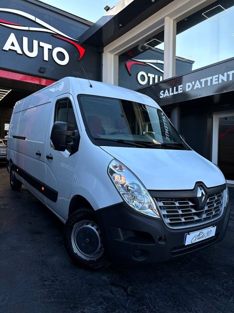 RENAULT MASTER III Camionnette 2015