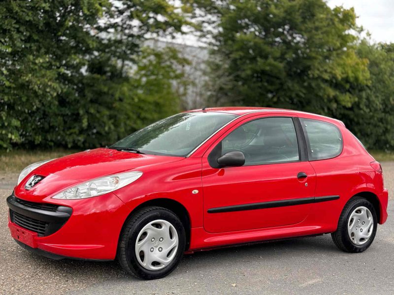 PEUGEOT 206+ 1.4 HDi 70 CH BLUE LION URBAN