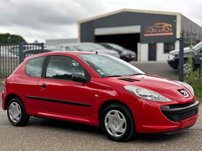 PEUGEOT 206+ 1.4 HDi 70 CH BLUE LION URBAN