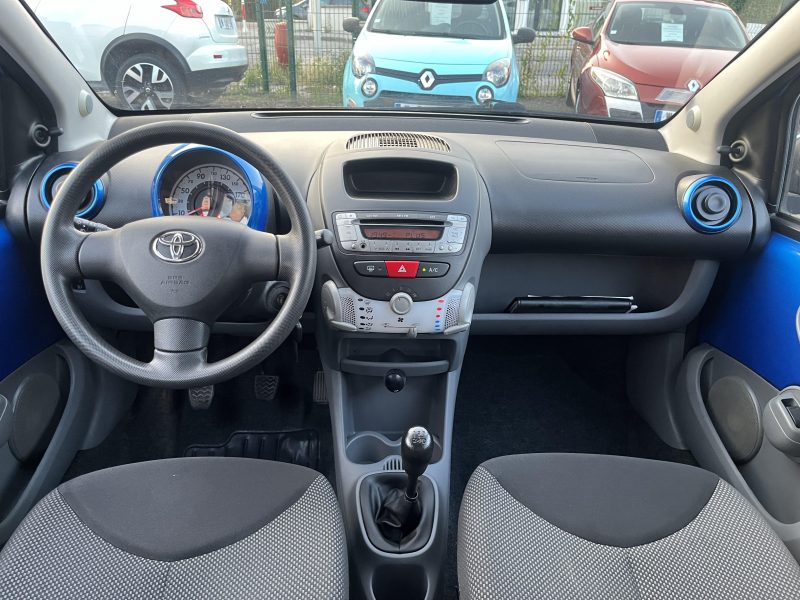 TOYOTA AYGO 1.0i 68CV