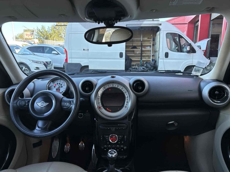 MINI MINI COUNTRYMAN 2012