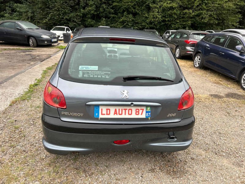 PEUGEOT 206 2006