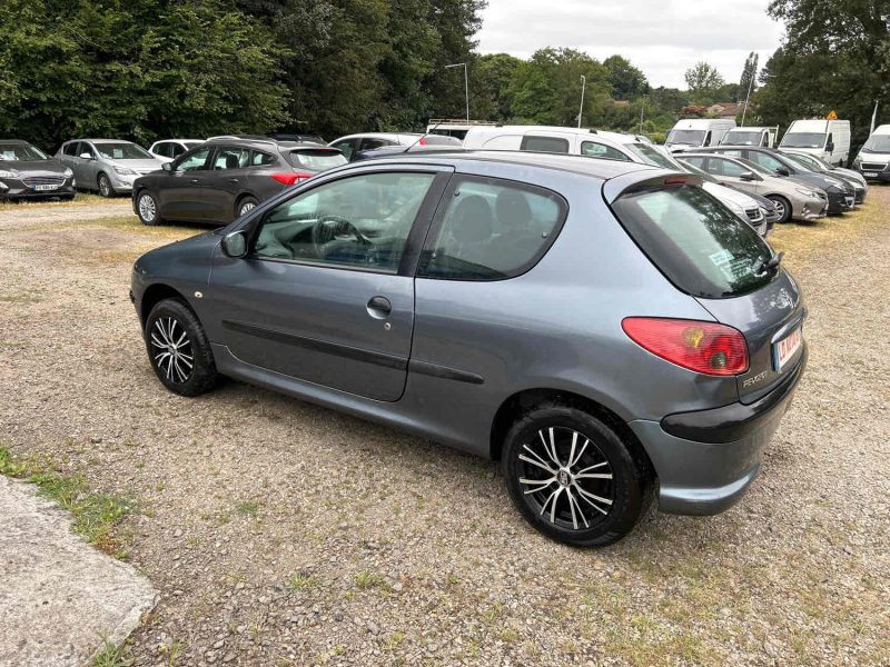 PEUGEOT 206 2006