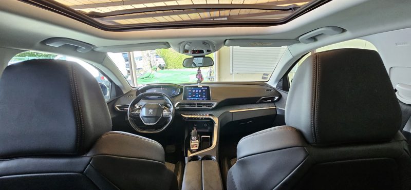 PEUGEOT 3008 SUV 130CH ALLURE