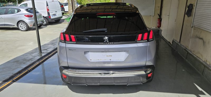 PEUGEOT 3008 SUV 130CH ALLURE