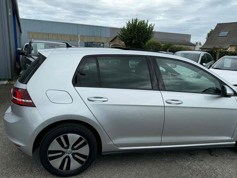 VOLKSWAGEN GOLF 1.4 TSi 204 GTE DSG6	