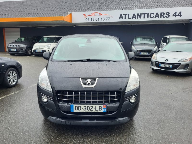 PEUGEOT 3008 Monospace 2013