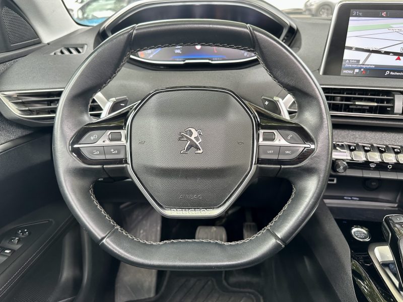 PEUGEOT 3008 2019