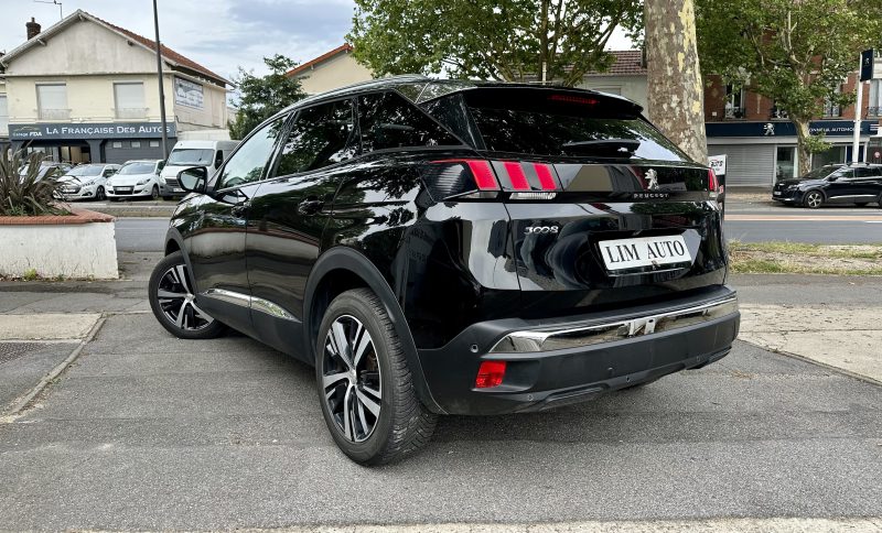 PEUGEOT 3008 2019