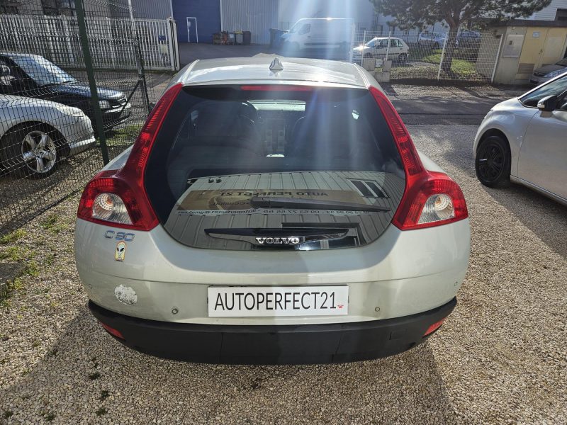 VOLVO C30 2008